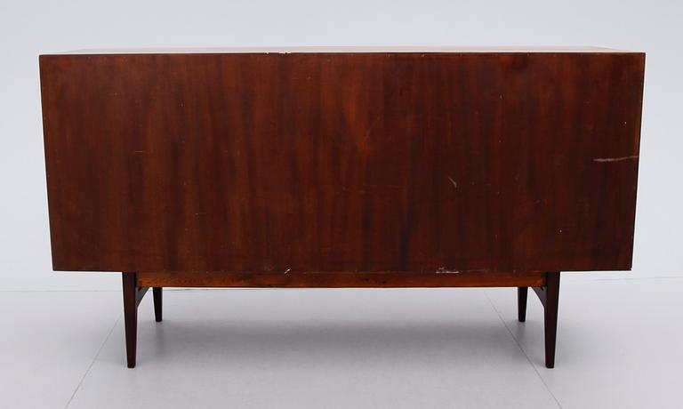 SIDEBOARD, 1960-tal.