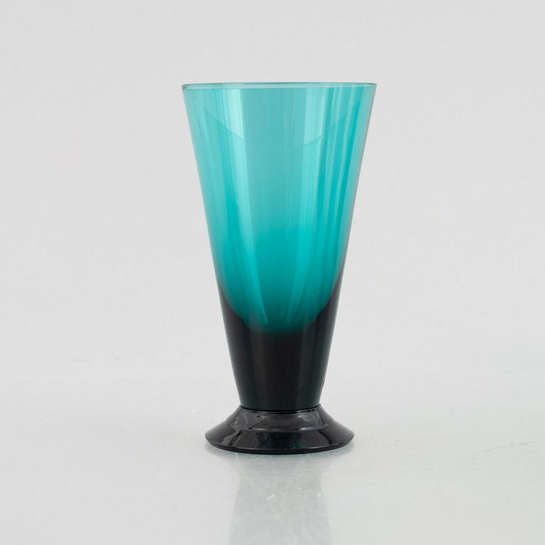 Nanny Still, a glass carafe with ten glasses, model T/335, Riihimäen Lasi Oy, in production 1950-1966.
