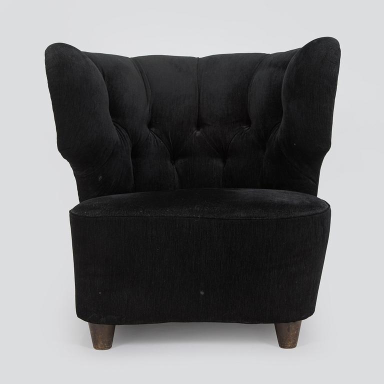 mid-20th century armchair.