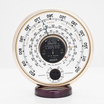 A mid-20th century barometer, Jaeger, model 7.A.B, France.