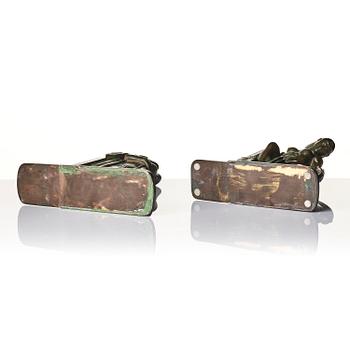 Axel Gute, a pair of Swedish Grace bronze bookends, Herman Bergman konstgjuteri, Stockholm 1920s.