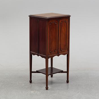 Notställ, Spak Epokernas Varuhus, omkring 1900-talets mitt.