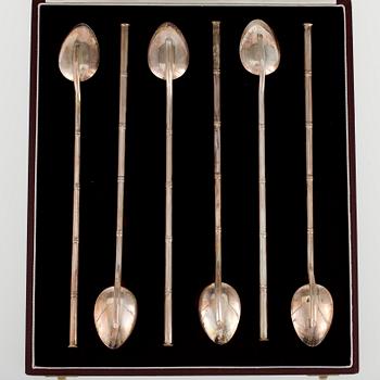 COCKTAILSKEDAR MED SUGRÖR, sterling hopeaa, stämplad A PLC. 1950-60-tal. Aspray London. Originaletui.