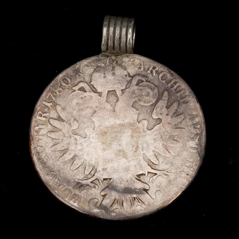 MYNT / HÄNGE, Mellaneuropa, Maria Theresa Silver daler 1780-tal. 29 g.