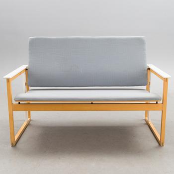 SIMO HEIKKILÄ, soffa, "TZ", tillverkare Artzan. Formgiven 1984.