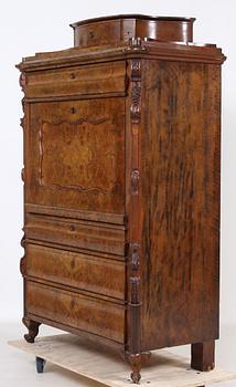 CHIFFONJE, 1800-talets mitt.