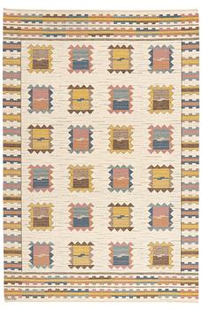 252. Märta Måås-Fjetterström, a carpet, "Ljusa plador", flat weave, ca 307,5 x 209 cm, signed AB MMF.