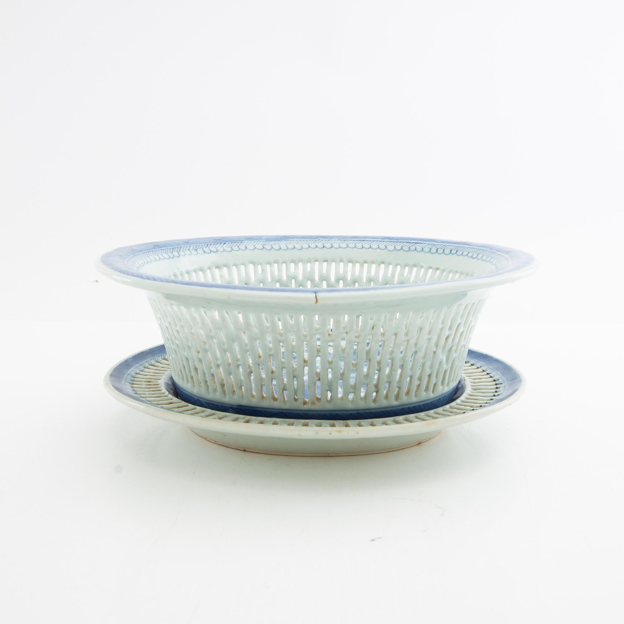 Galleried bowl China 19th century porcelain.