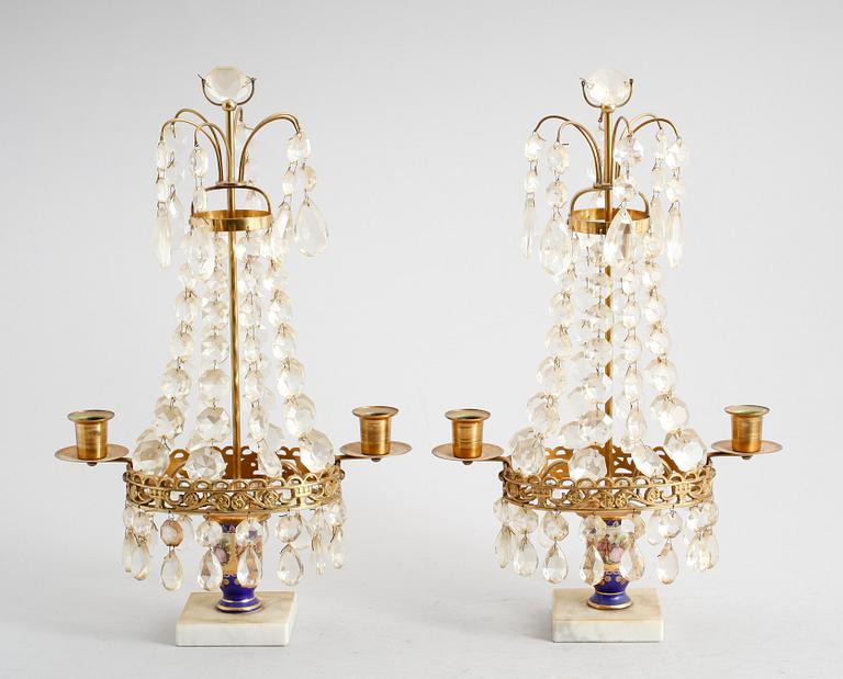 BORDSLYSTRAR, 1 par, gustaviansk stil, 1900-talets mitt.