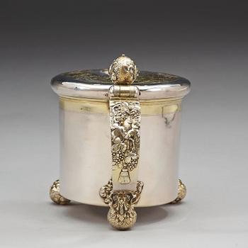 A Swedish late 17th century parcel-gilt tankard, marks of Didrik Hansson Hysing, Stockholm 1699.