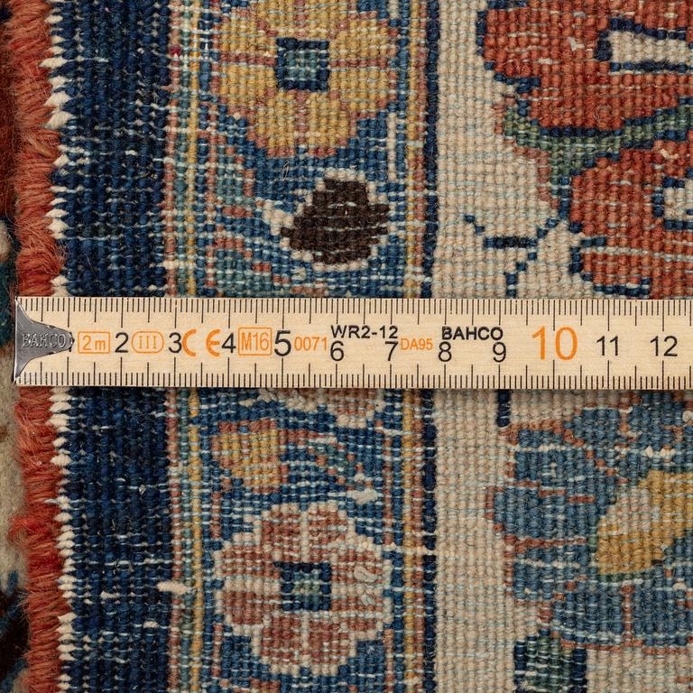 Matta, Veramin, 204 x 135 cm.