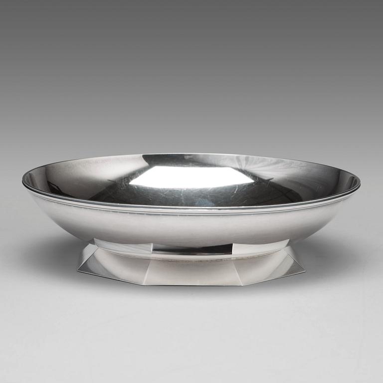 Wiwen Nilsson, a sterling bowl "The King's bowl", Lund Sweden 1952.