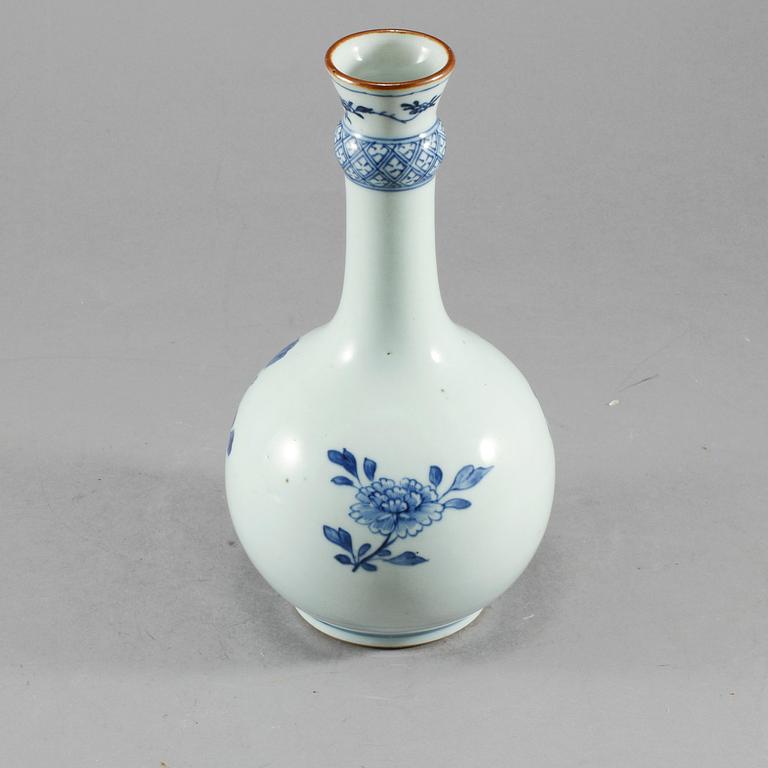VAS, porslin, Kina, 1700-tal.