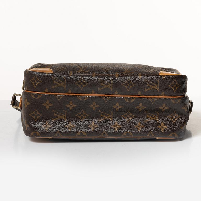 Louis Vuitton, väska, "Nile 28".