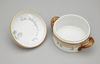 SERVISDELAR, 6 st, porslin, Flora Danica, Royal Copenhagen, 1900-talets andra hälft.