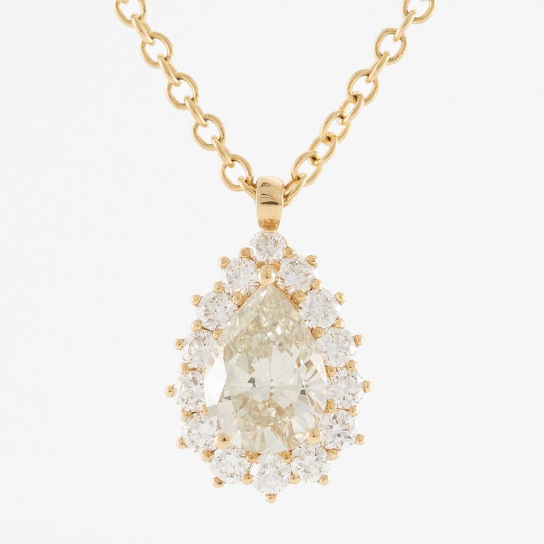 Necklace 18K gold with drop-shaped diamond.