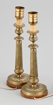 BORDSARMATUR, ett par, metall, directoire stil, 1900-tal.