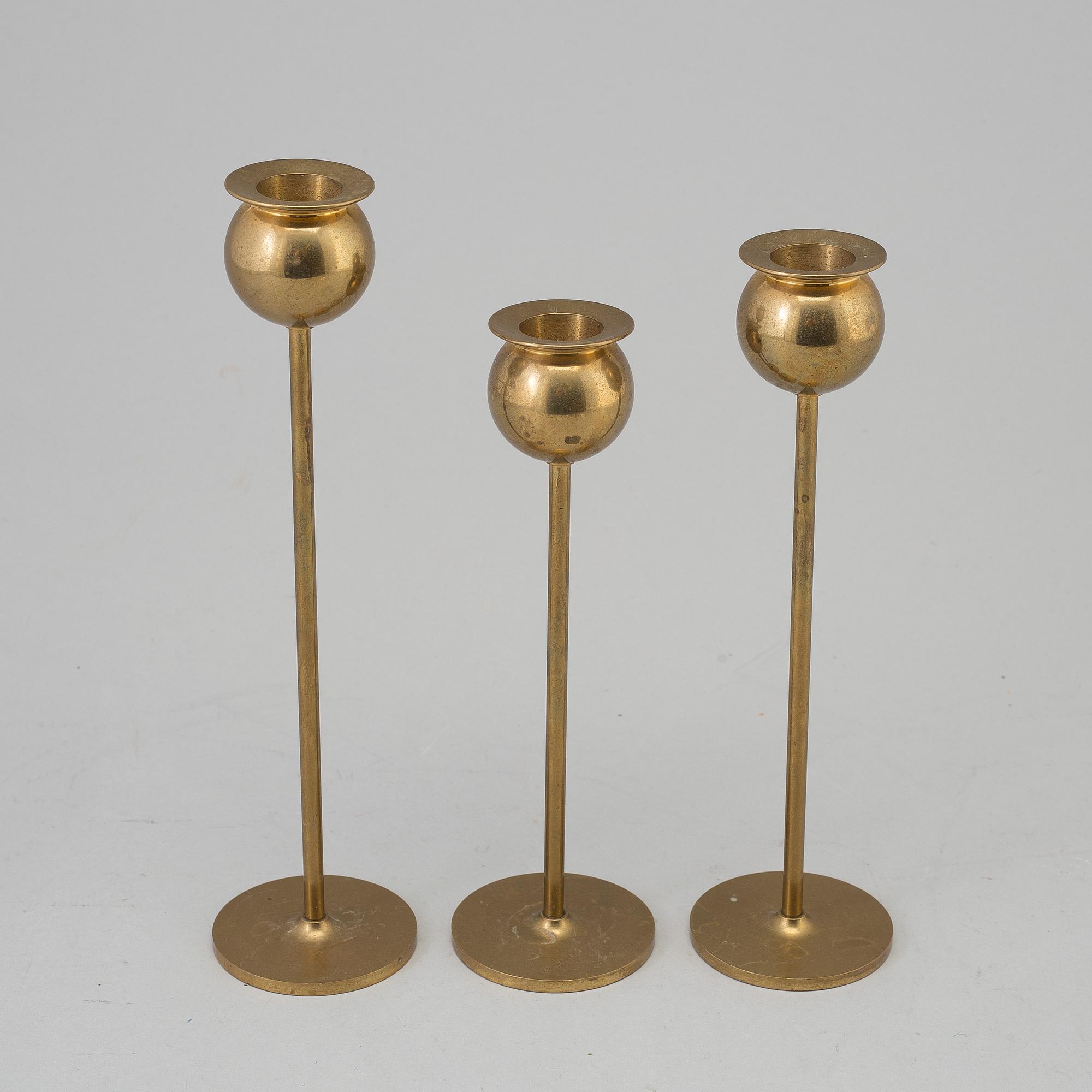 PIERRE FORSELL, ljusstakar, 3 st, mässing, "Tulpan", Skultuna Bruk.