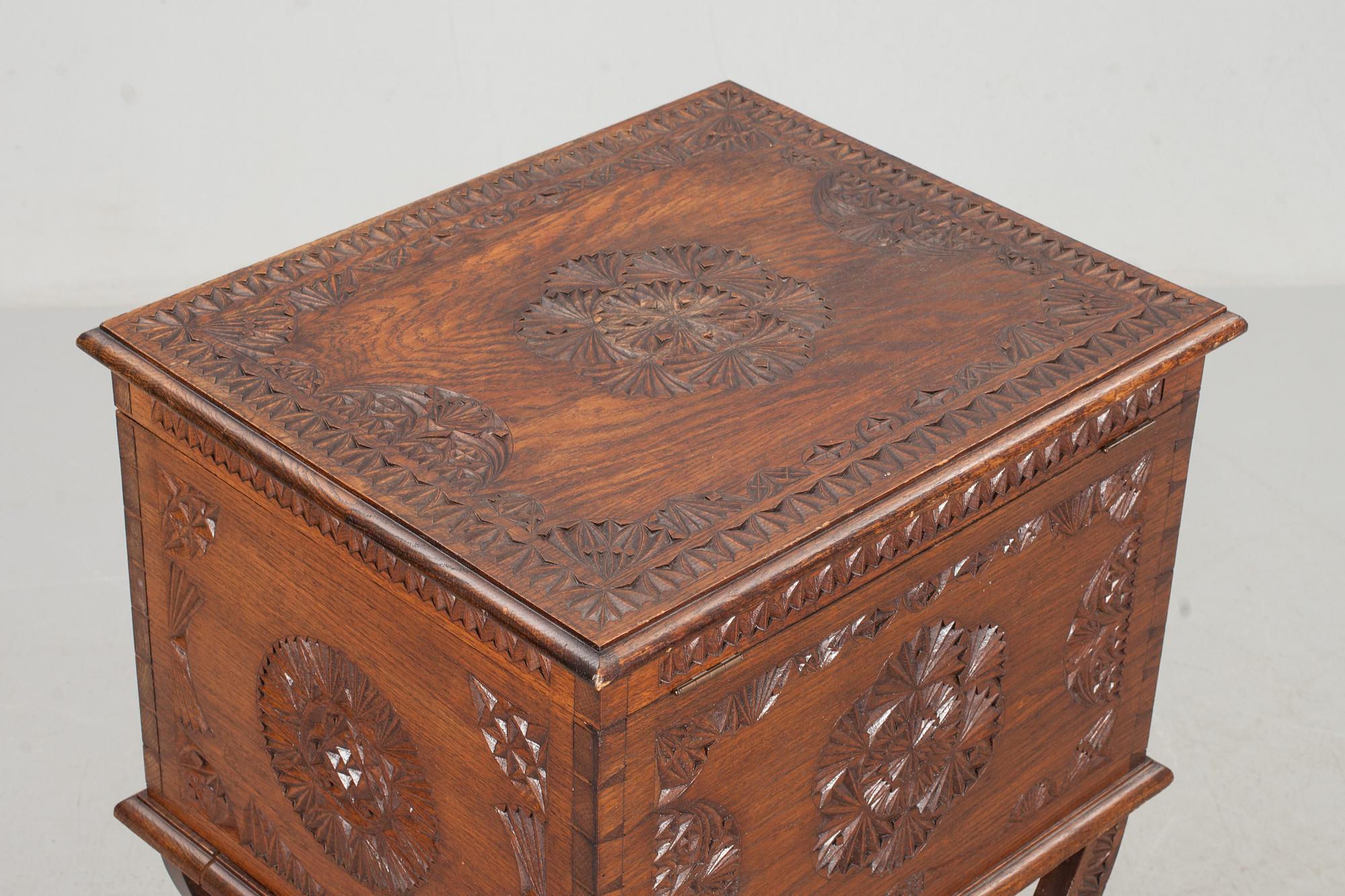 SKRIN, barockstil, märkt 1912.