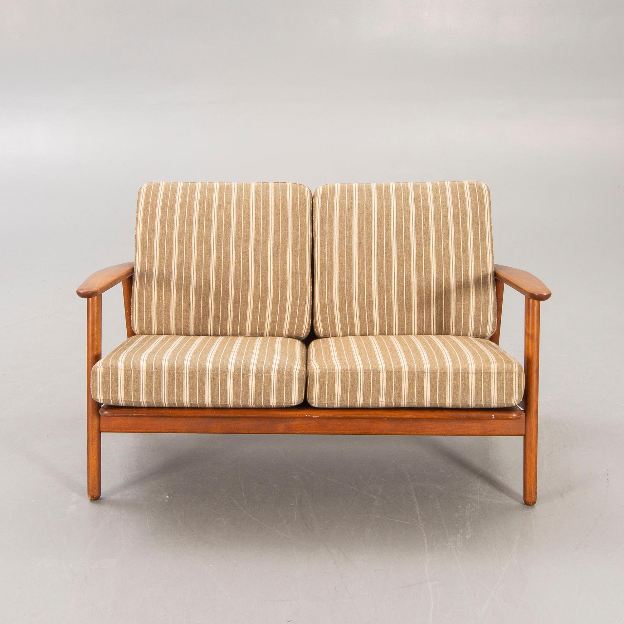 Hans J Wegner, soffa, "GE233/2",  Danmark, 1950-60-tal.