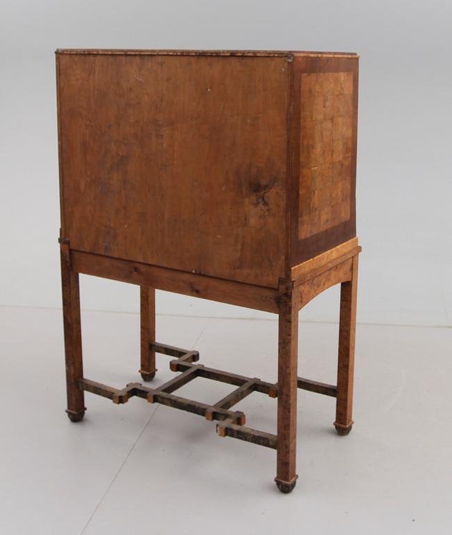 SKÅP, art déco, 1900-talets första hälft.