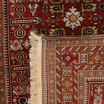 MATTA, orientalisk. Ca 192 x 134 cm.