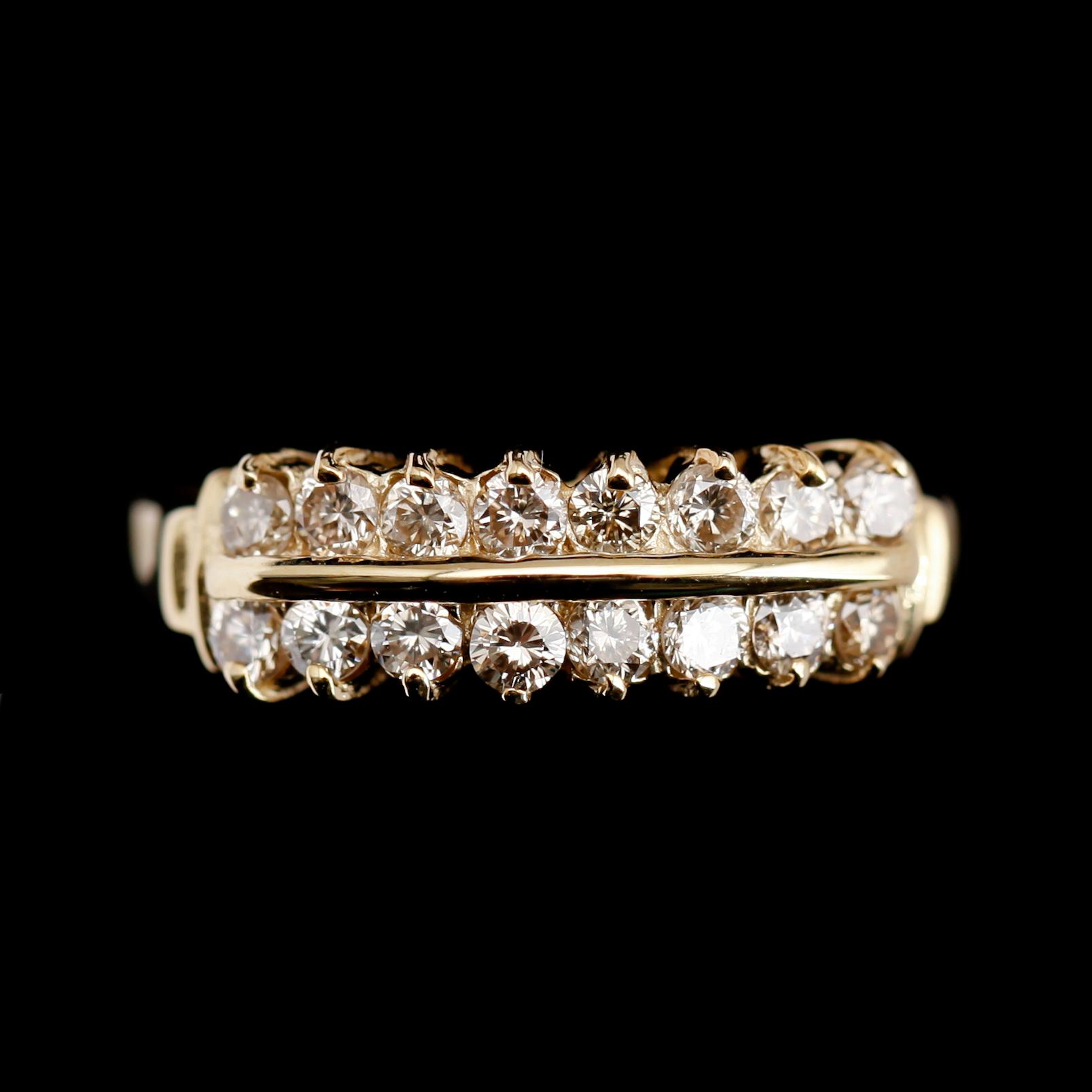 RING, 14 k guld, briljantslipade diamanter tot ca 0.55 ct.