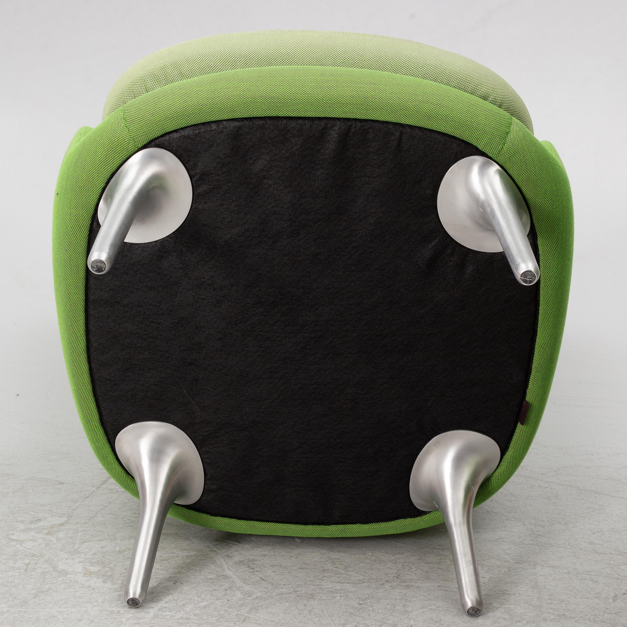 Jaime Hayon, fåtöljer, ett par, "Ro JH1", Republic of Fritz Hansen, 2016.