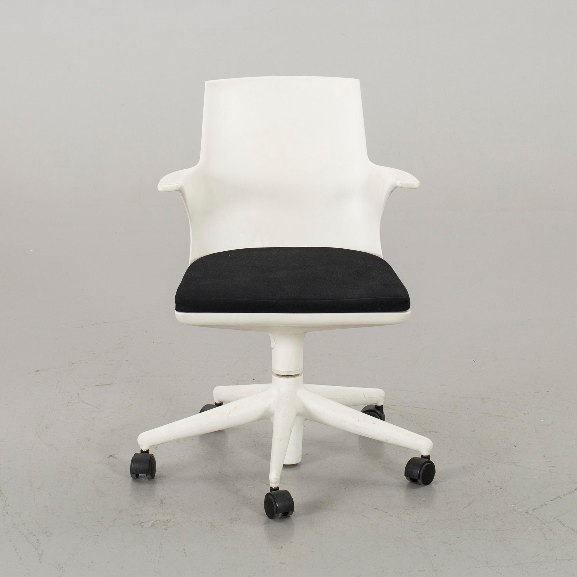 STOL, "Spoon chair", Design Antonio Citterio Kartell, 1990/2000-tal,