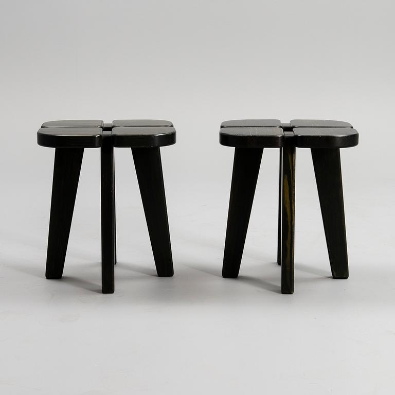 LISA JOHANSSON-PAPE, A PAIR OF STOOLS. Apila. 1970/1980s. Carries manufacturer label.