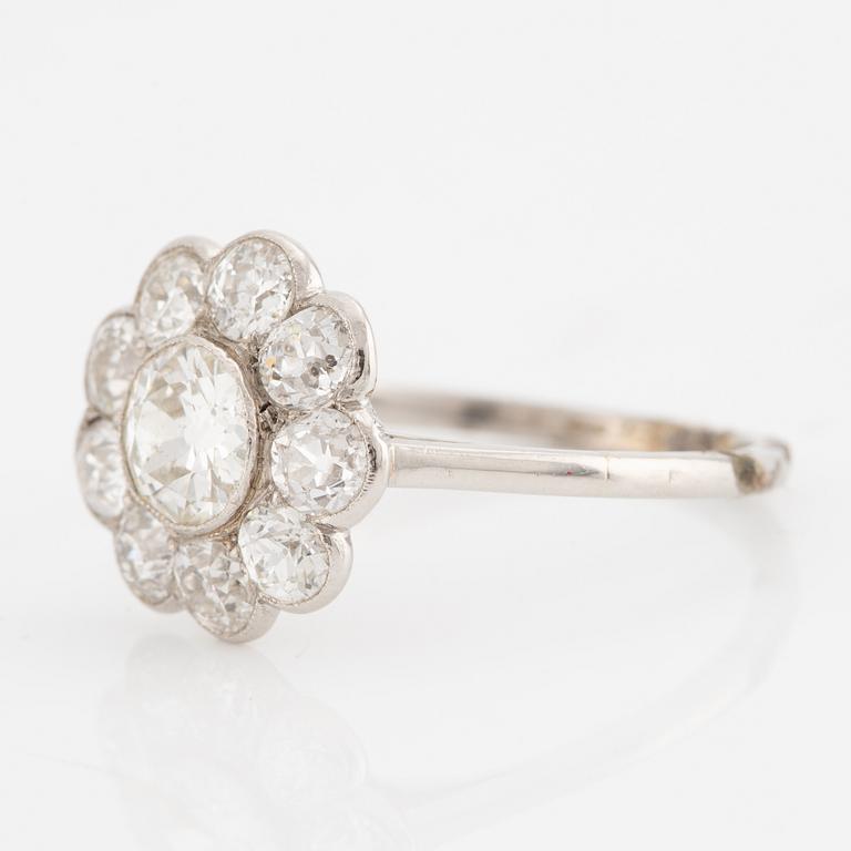 Ring, cushion-cut model, set with old-cut diamonds.