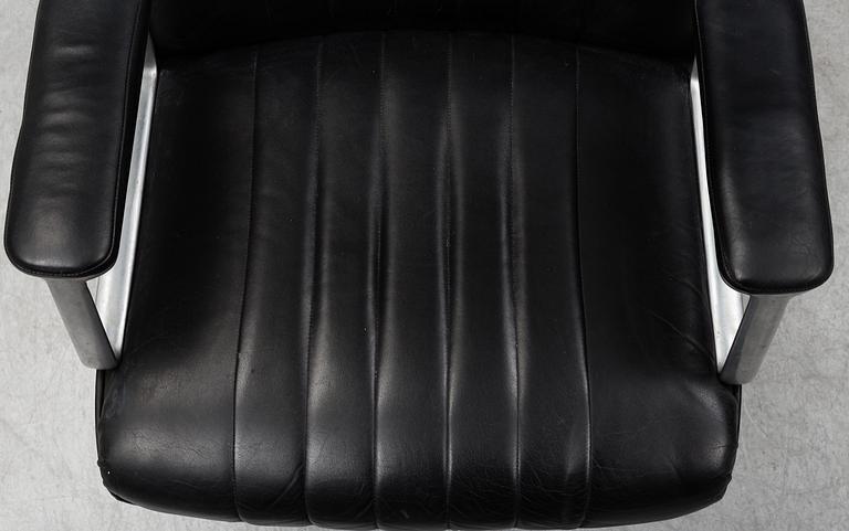 OSVALDO BORSANI, executive desk with armchair, Tecno Italy, 1970's.
