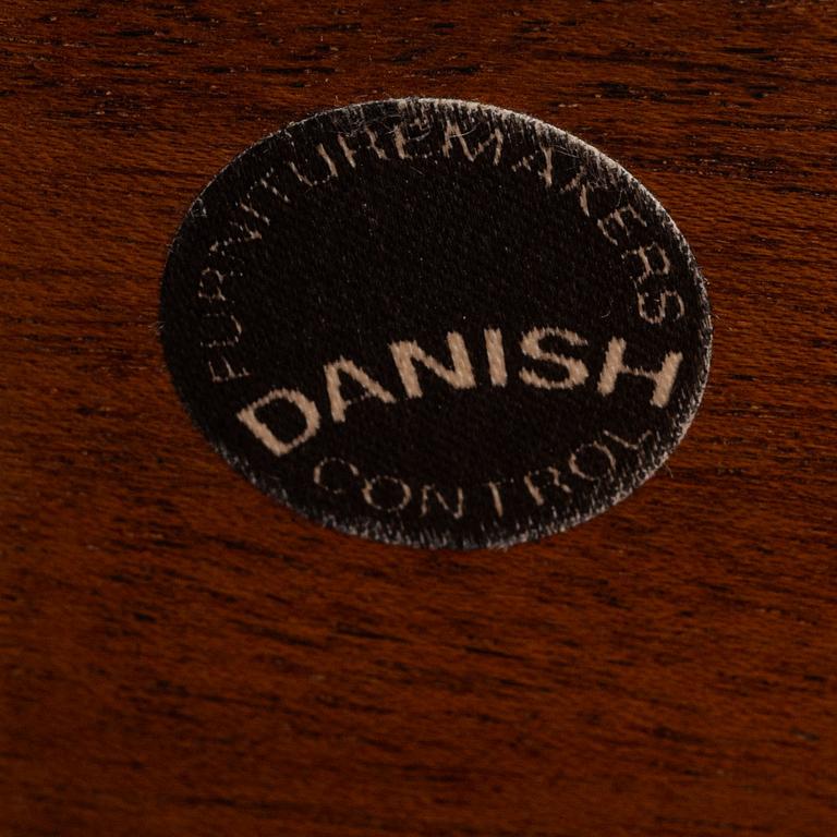 Ib Kofod Larsen, sideboard, Faarup Møbelfabrik, Danmark 1960-tal.