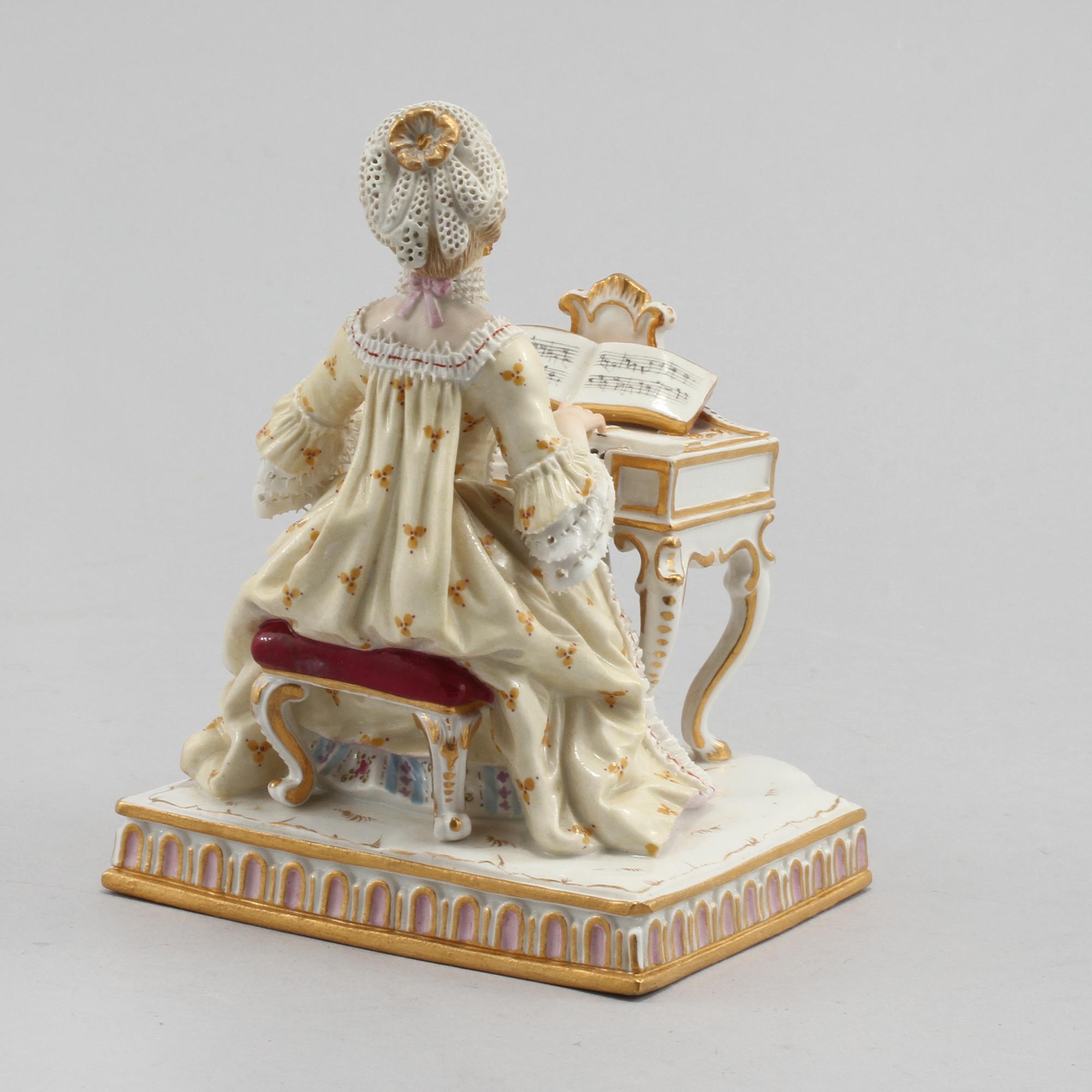 FIGURIN, porslin, Meissen, omkring år 1900.