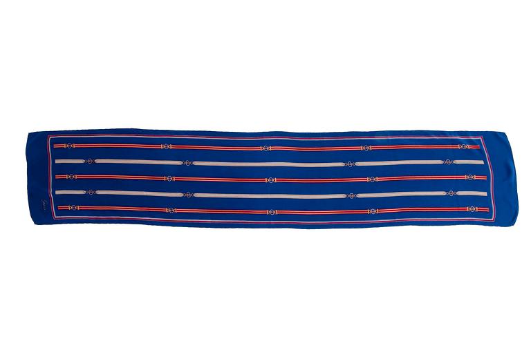 SCARF, Gucci.