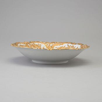 A mid-20th century  Meissen bowl.