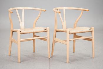 STOLAR, ett par. "Y-stolen", Hans J. Wegner. 1980-tal.