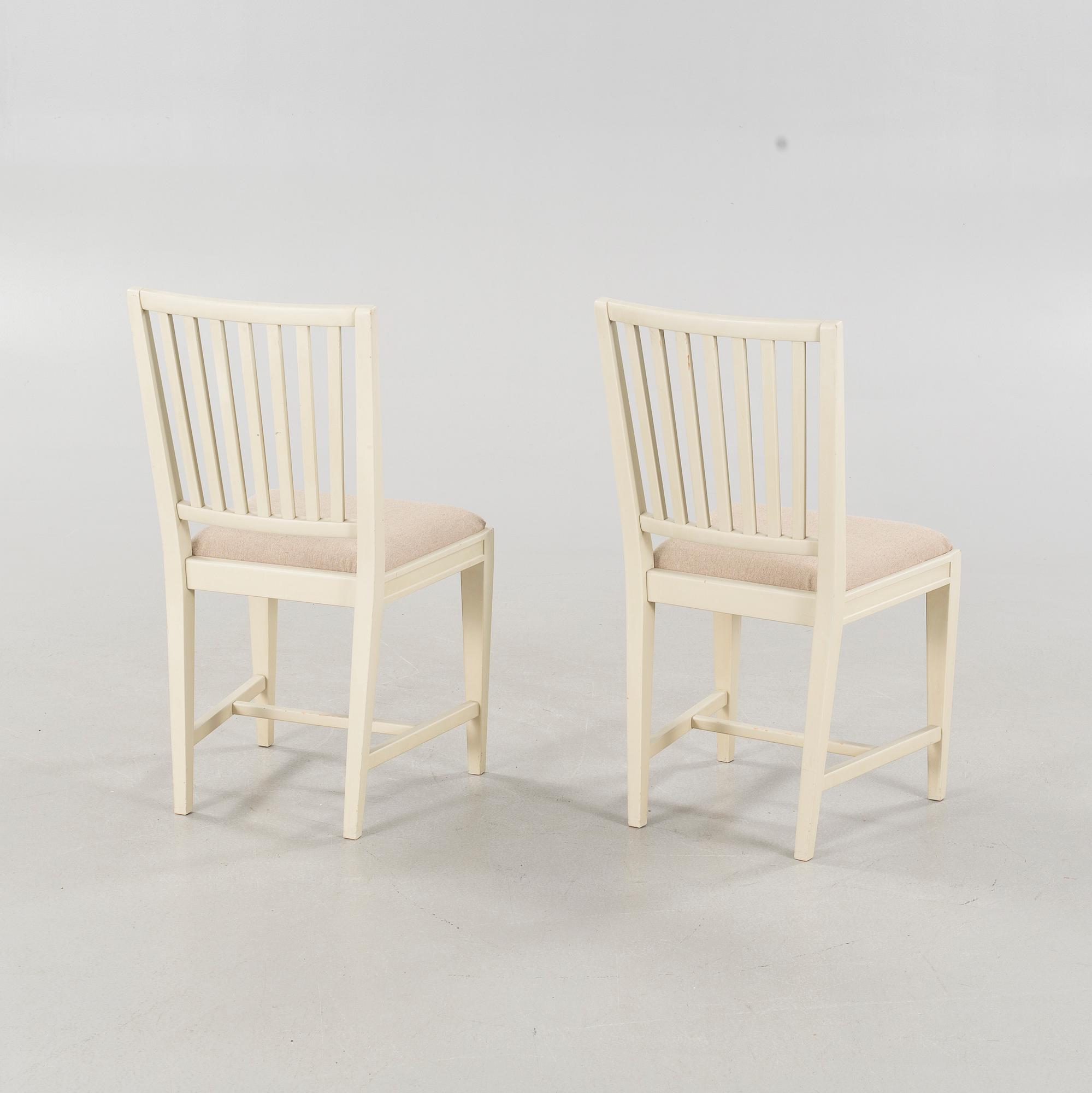 Four chairs and a dining table, probably Karl Andersson & Söner, second half of the 20th century.