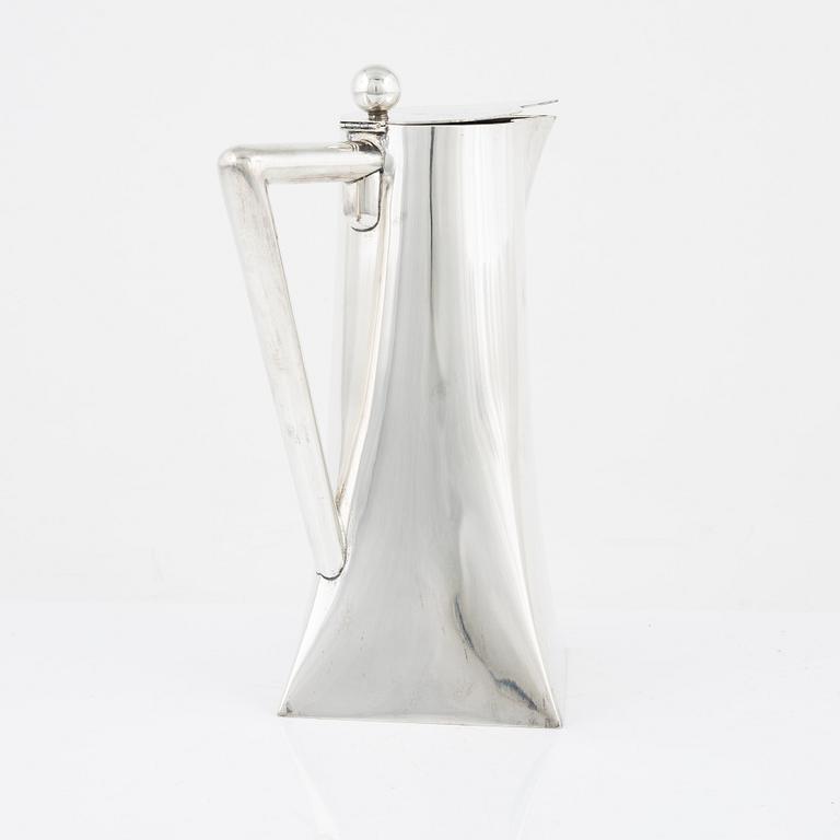 A silver jug by Julia Andersson, Stockholm 1905 cm.
