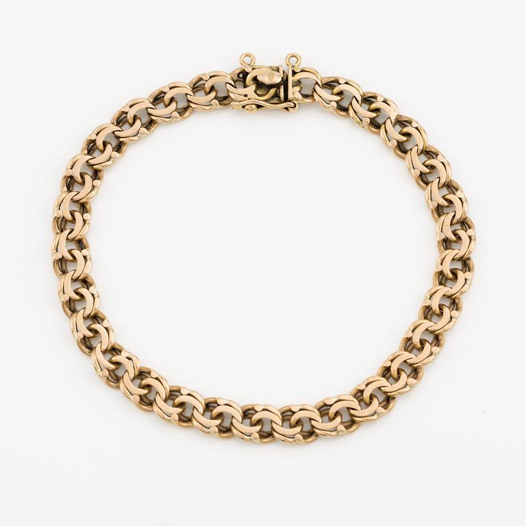 Bracelet, 18K gold, Bismarck link.