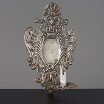 LJUSPLÅT, för ett ljus, barock, 1700-talets början.