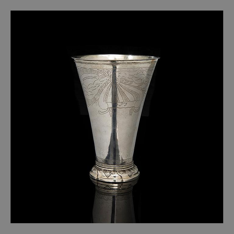 A BEAKER, silver, Uppsala 1770, Erik Lemon. Weight 439 g.