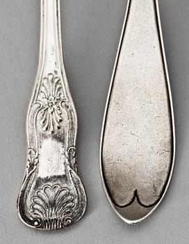 SKEDAR, 11 + 1, silver, bl a GAB, Stockholm, 1816-87. Vikt ca 810 gr.