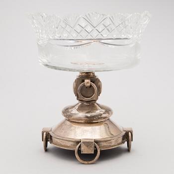 A RUSSIAN SILVER AND CUT GLASS BOWL ON FOOT, Gratchev St:Petersburg, 1896.