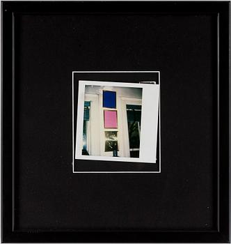 ANDY WARHOL, polaroidbild, osignerad, stämpelsignerad (stamp of authenticity) "Estate of Andy Warhol".