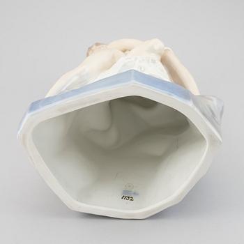ROYAL COPENHAGEN, a porcelain figure group, 'Kyssen'.