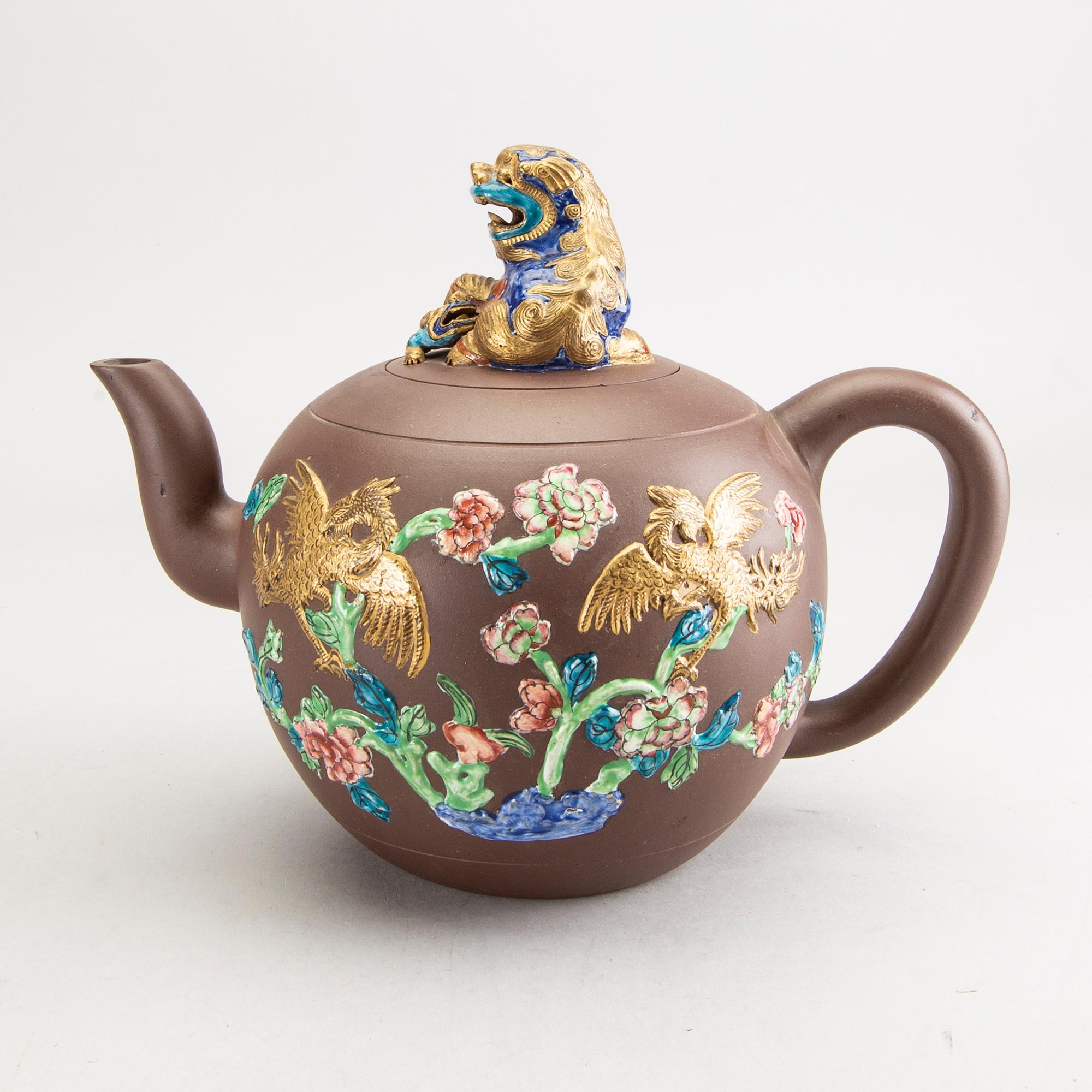 TEKANNOR 6 st Kina 1900-tal delvis glaserat lergods.