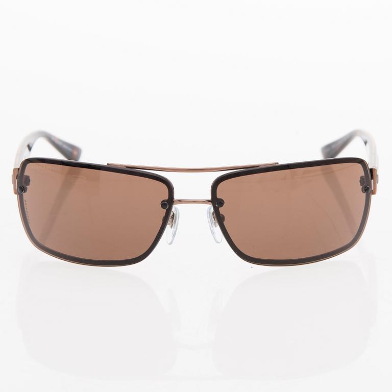BVLGARI SOLGLASÖGON, modell 5016.