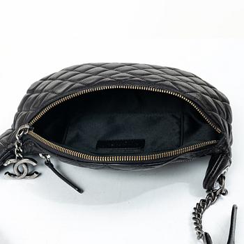 Chanel, waist bag, 2014.