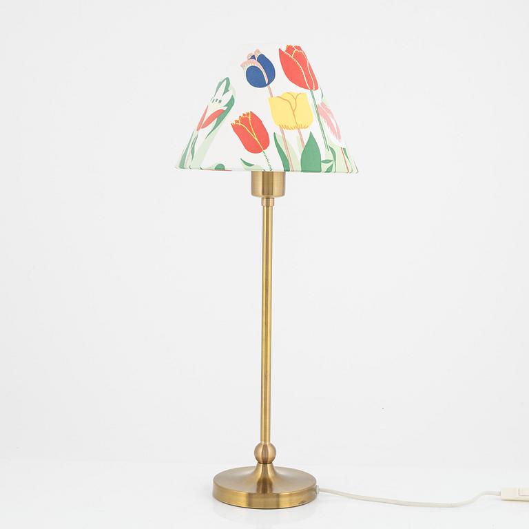 Josef Frank, bordslampa, modell 2569, Firma Svenskt Tenn.